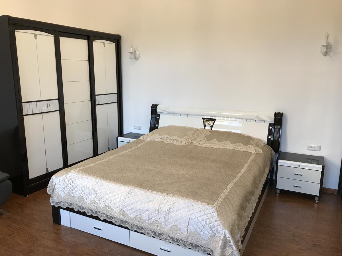 Apartment By Family Hotel يريفان المظهر الخارجي الصورة