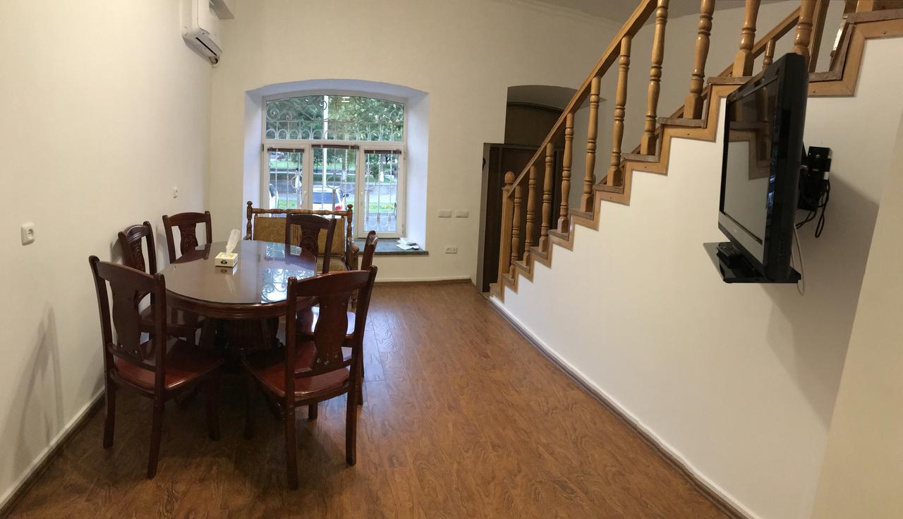 Apartment By Family Hotel يريفان المظهر الخارجي الصورة